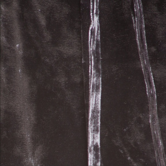 ‼️1 LEFT‼️Crushed Velvet Jogger Pants - Picture 4 of 4